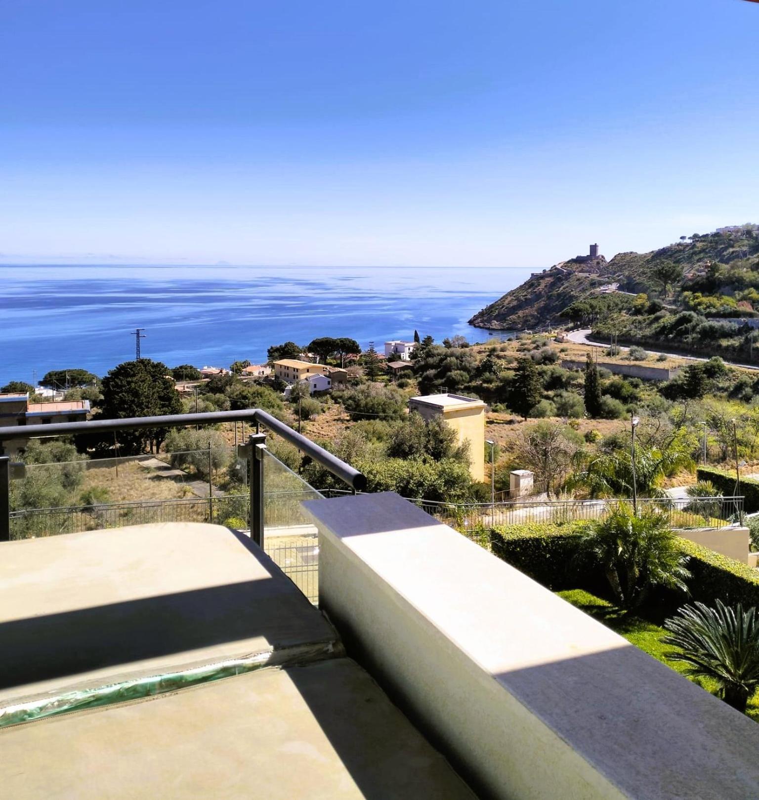 Torrenormanna Prestige House Near Cefalu Mandra Capreria Dış mekan fotoğraf